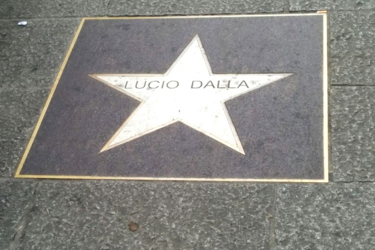 Lucio Dalla e la sua stella sulla Strada del Jazz a Bologna