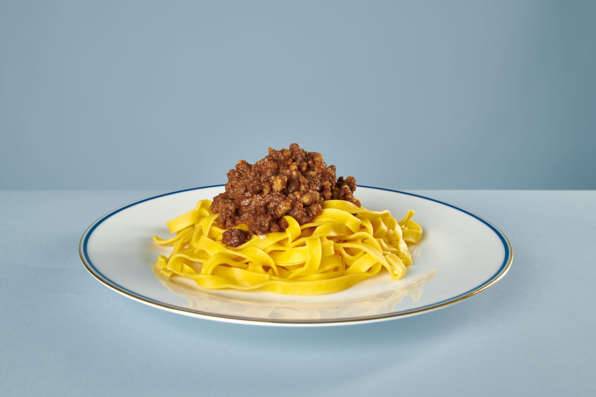 All’Aeroporto di Bologna la tagliatella al ragù dello chef Max Poggi