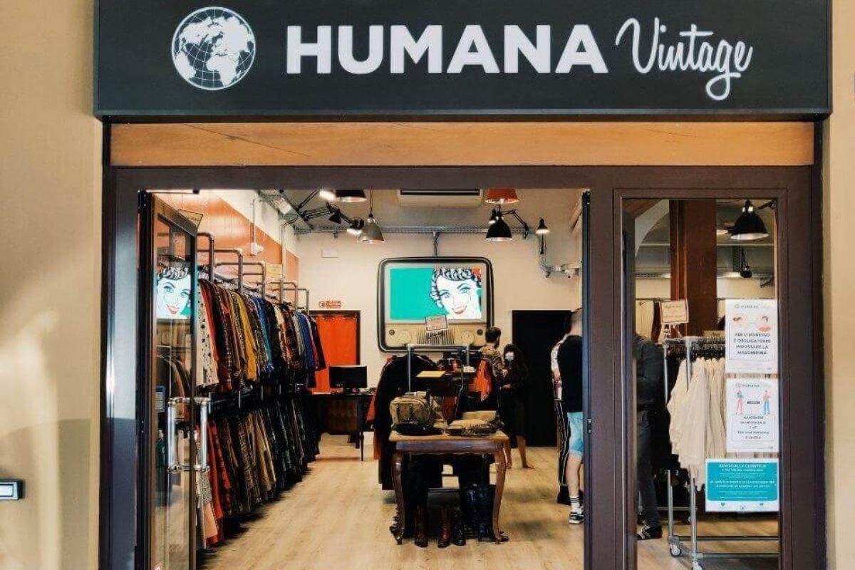 Humana Vintage è arrivato a Bologna