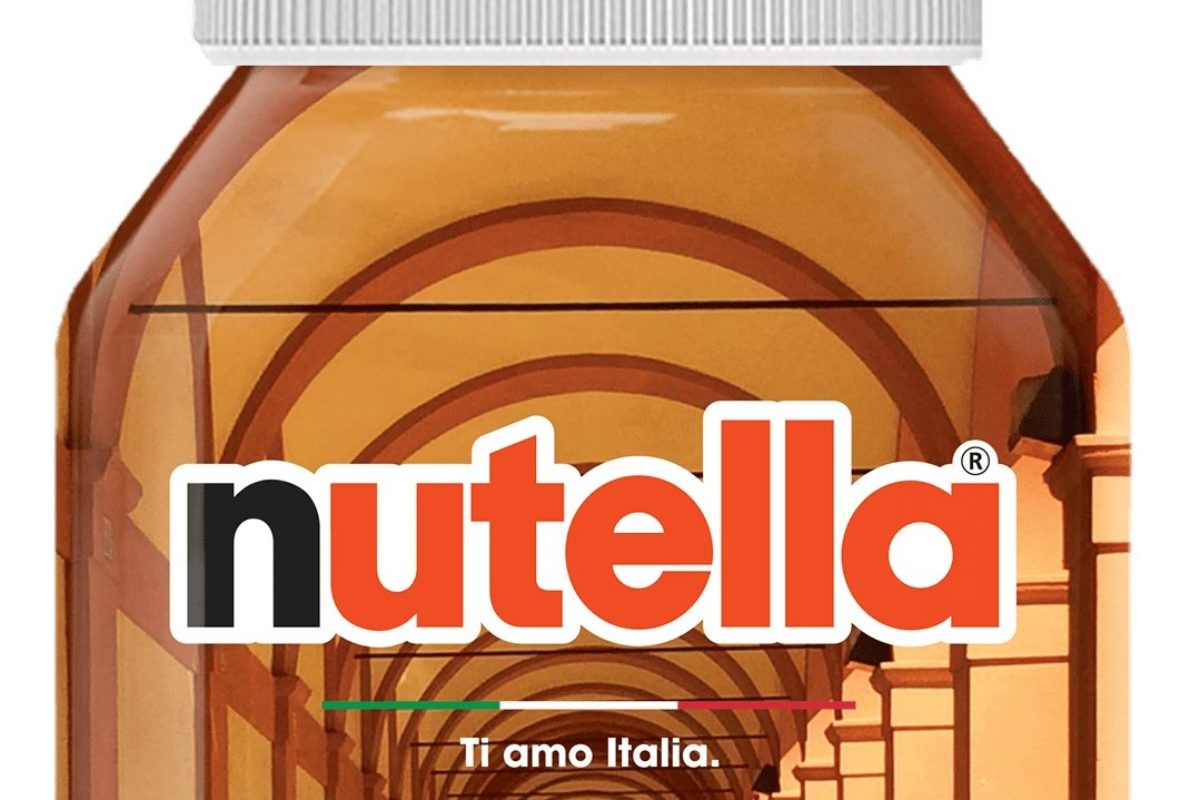 I portici di Bologna sui barattoli di Nutella