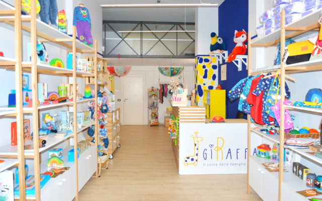 GiRaffa, a Bologna il negozio green per genitori e bambini