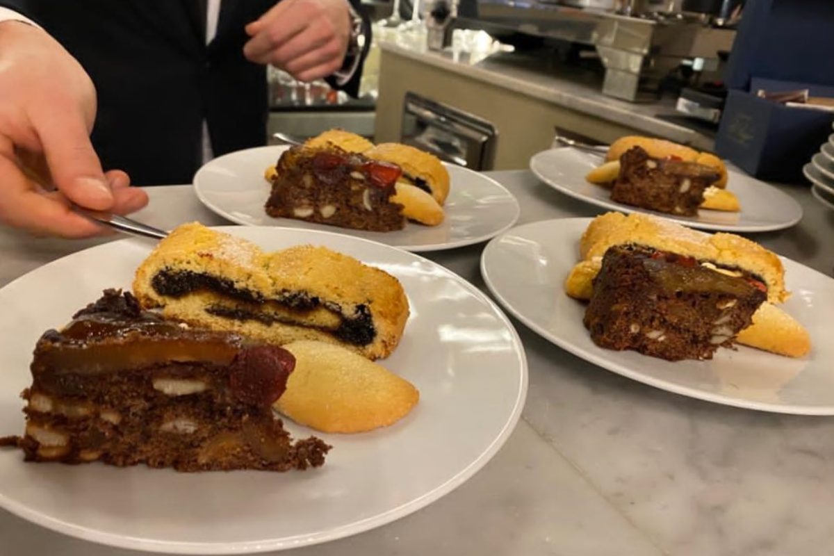 Ristorante Al Pappagallo, la colazione con i dolci tradizionali di Bologna