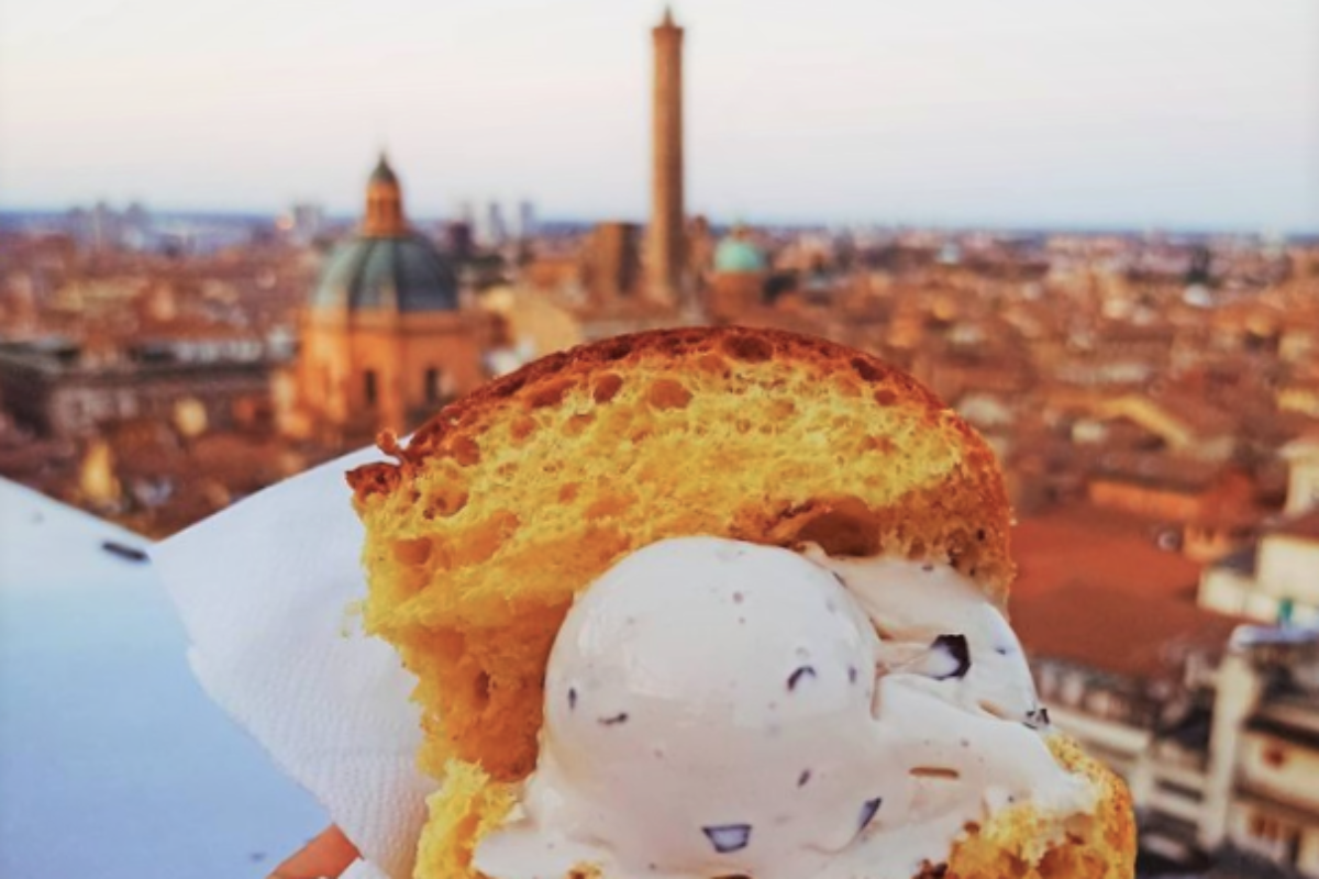 Gli esclusivi aperitivi sulla Terrazza di San Petronio: come partecipare