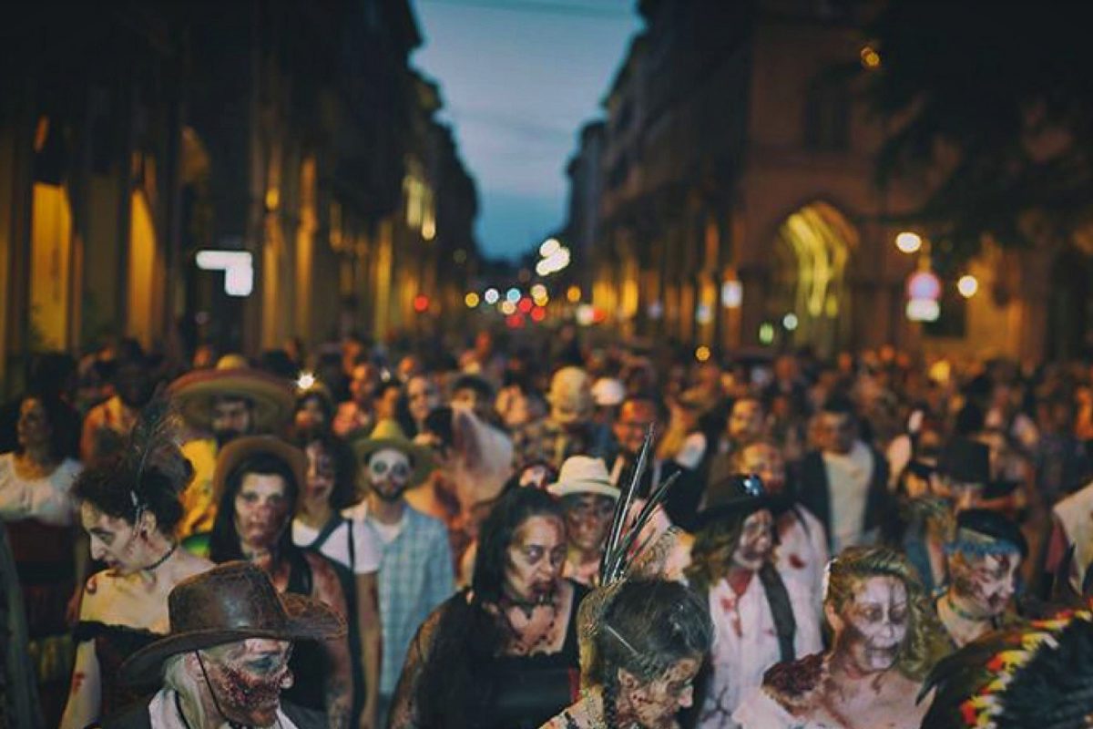 Halloween a Bologna tra Zombie Walk e il Parco delle Zucche