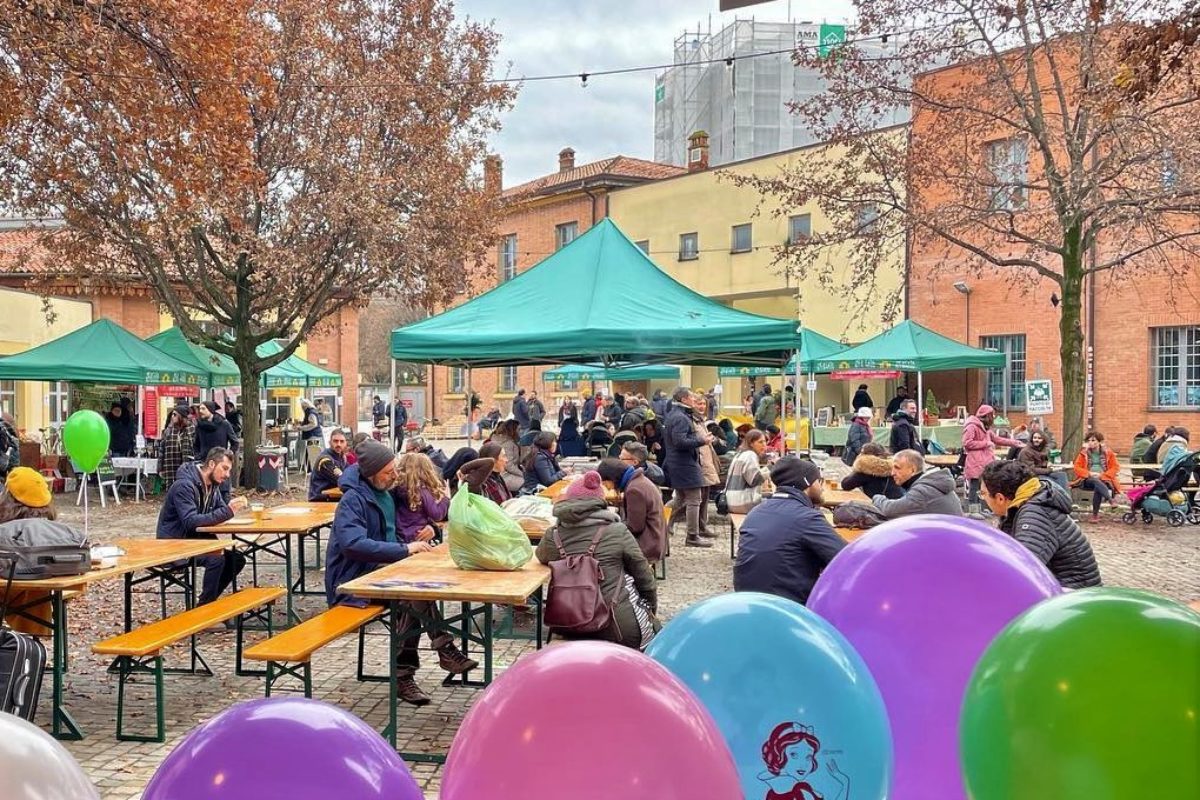 La spesa per le feste: a Bologna il Mercato straordinario dell’antivigilia