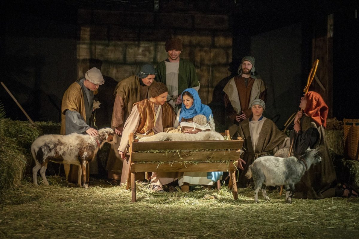 Il Presepe Vivente in Fattoria tra zampogne e cori gospel