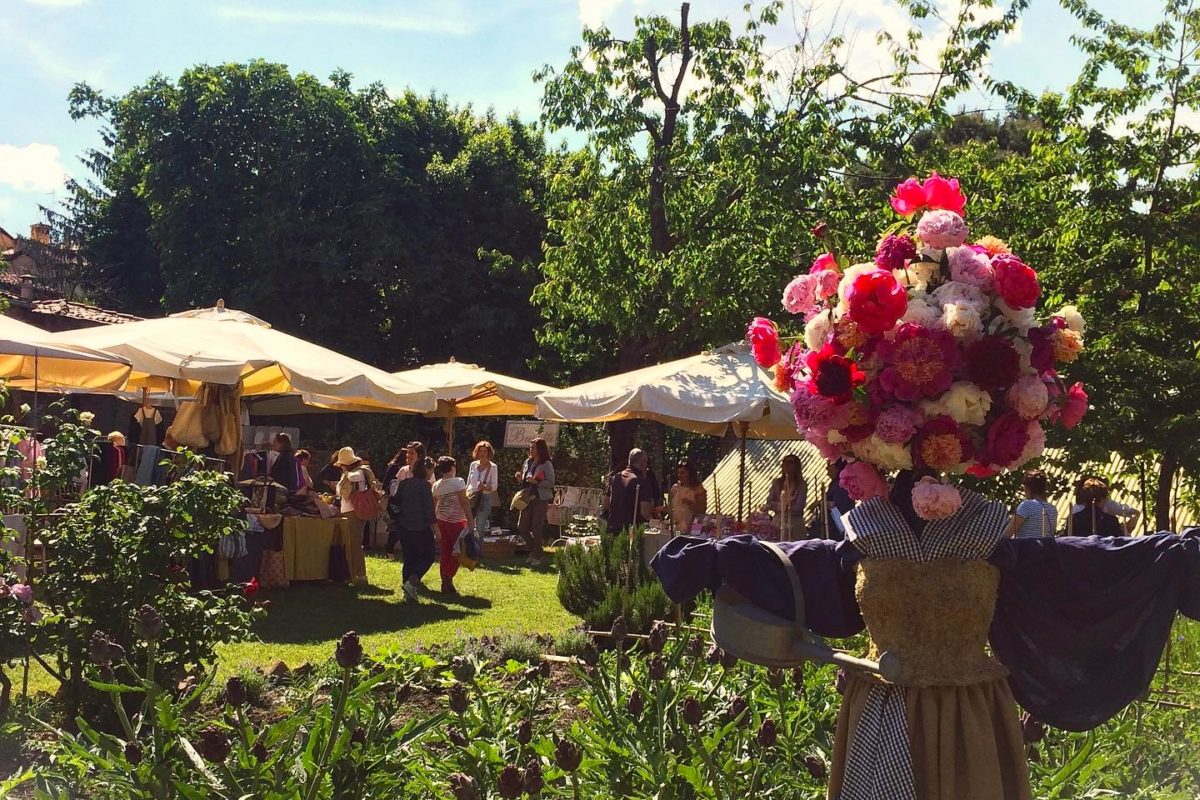 A Bologna tante peonie per la mostra mercato più attesa di sempre