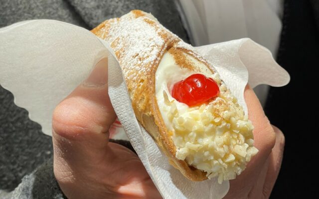 L’esperienza più dolce che ci sia: a Bologna torna la CannoloTerapia